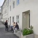 Lägenhet Stilvoll Und Luftig Im Herzen Von *